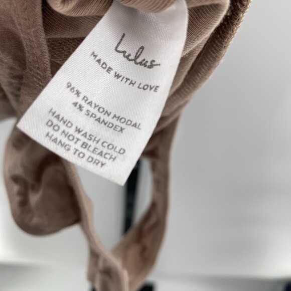 Lulus sleveless bodysuit shoulderpads beige light moka size S‎ - Picture 5 of 8